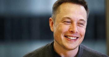 อีลอน มัสก์ลาออกจากประธานบริษัท Tesla หลังโดนแจ้งข้อหาปั่นราคาหุ้น