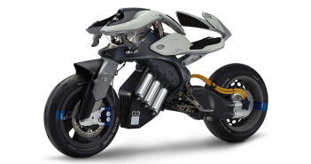 YAMAHA MOTOROiD มอเตอร์ไซค์พลังงานไฟฟ้าขับเคลื่อนอัตโนมัติใช้ระบบปัญญาประดิษฐ์ AI