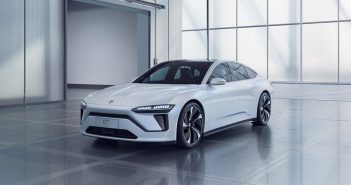 NIO เปิดตัวต้นแบบรถยนต์ซีดานพลังงานไฟฟ้ารุ่นใหม่