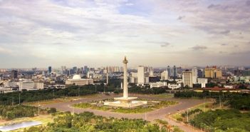 กรุงจาการ์ตาประเทศอินโดนีเซียจัดการแข่งขันรถยนต์พลังงานไฟฟ้า Formula E jakarta-eprix-host-formula-e